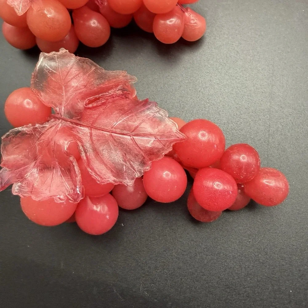 LOT of 10Vintage MCM Retro Soft Rubber Artificial‎ Grape Clusters Purple Pink